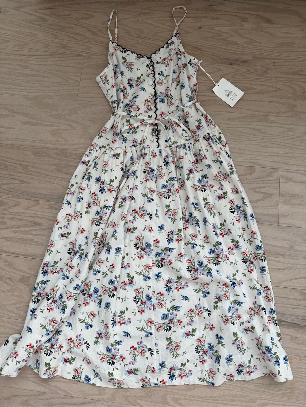 Free Assembly Women’s Floral Midi dress